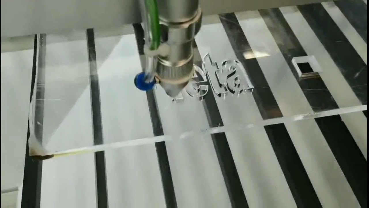 雙頭 CO2 紙張和紙板激光切割機 雙頭 CO2 紙張和紙板激光切割機